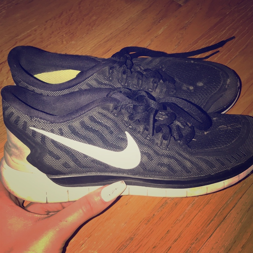 Nike free runs